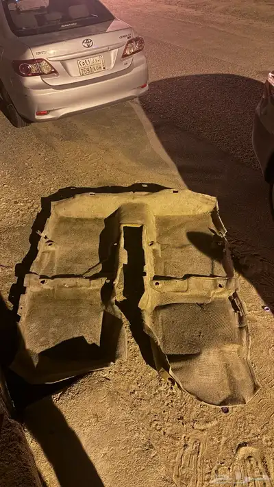 للبيع مستوبيشي جلنت قطع غيار بدي وداخليه 5
