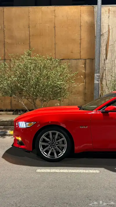 موستنق GT مخزن 7