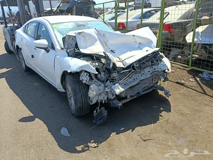 مازدا 6 2018 للبيع قطع غيار فقط 9