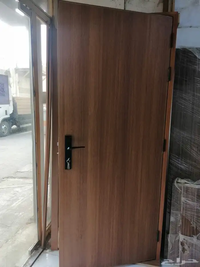 ابواب خشب فاخرة 0