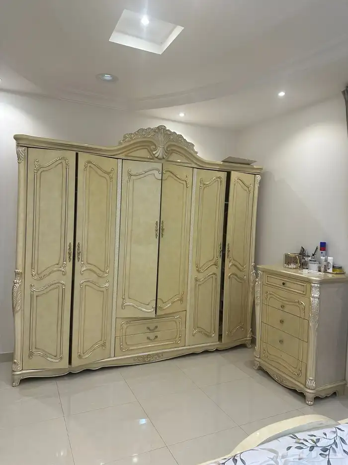 غرفة نوم وطقم كنب 5