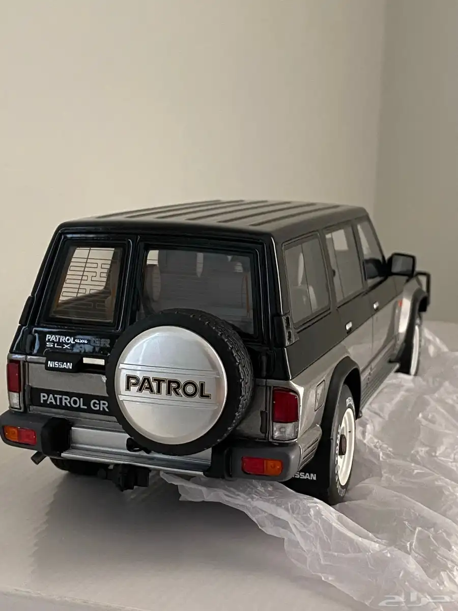 مجسم جديد نيسان باترول  Nissan Patrol Y60 1 18 1