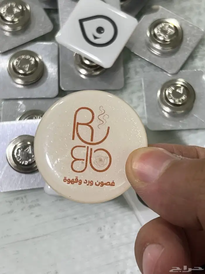 طباعة بروشور مغناطيس مع وجه ابوكسي ب افخر و اجود الانواع 0