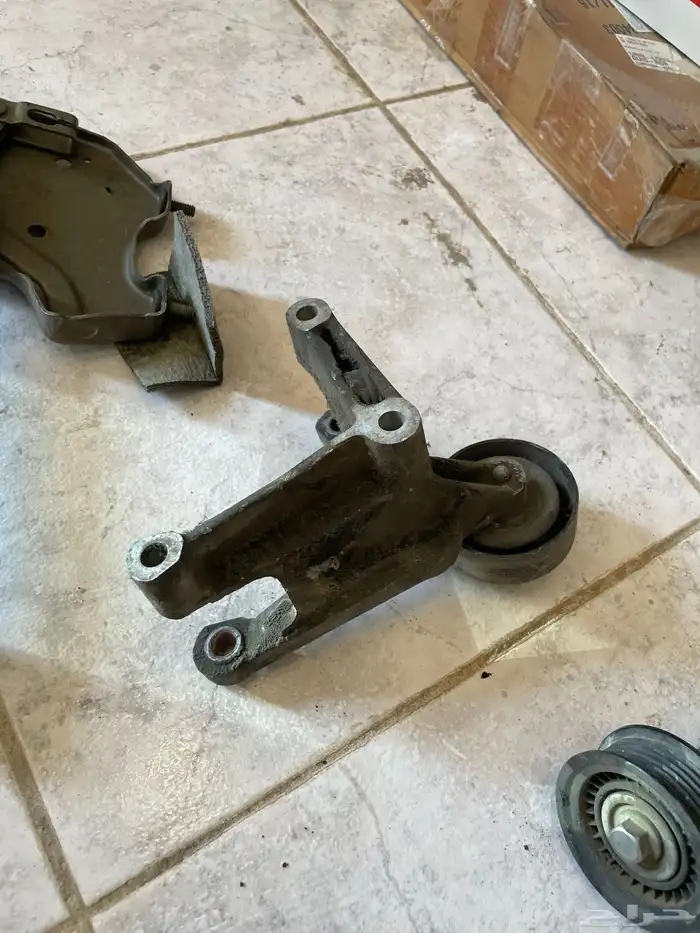 قطع غيار GM بكره كرنك حذاف قاعده جلنط قواعد مع بكرات 9