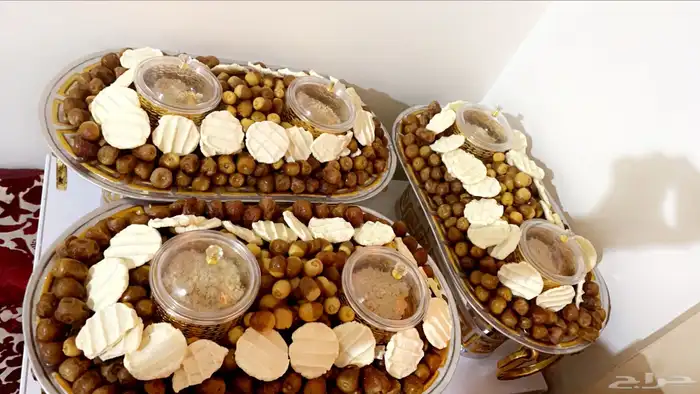 صواني تمر ومضير وسمن 8