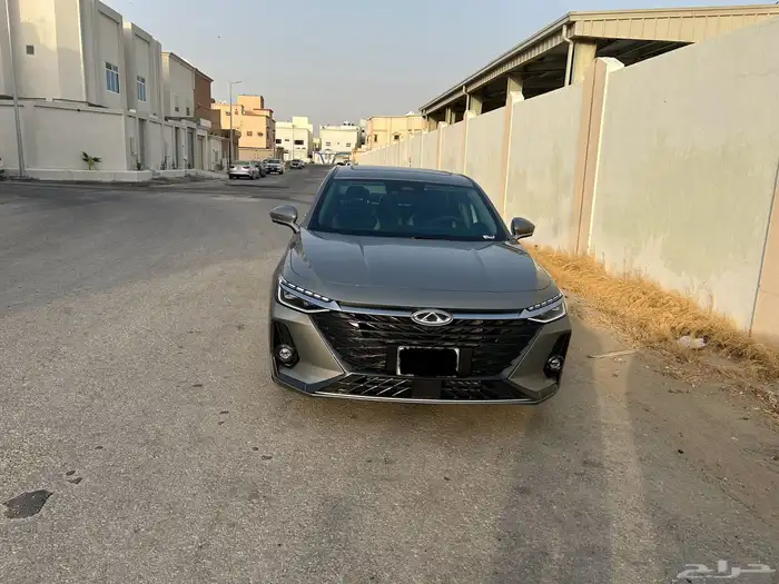 للتنازل عن سيارة شيري. اريزو8. فل كامل. 0