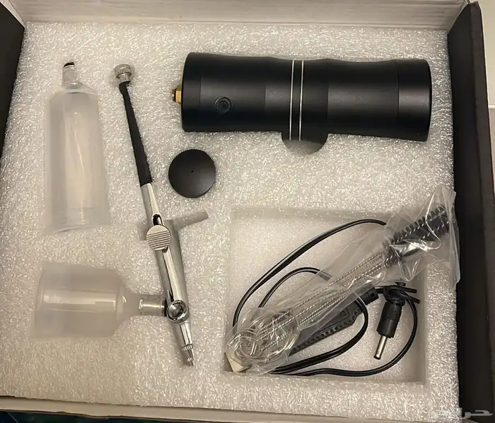 ادوات اظافر مبرد واشعه فوق البنفسجية و الاومبري واسيتون 3