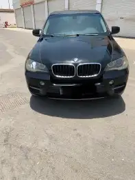 للبيع او البدل المناسب bmw X5 2011 0