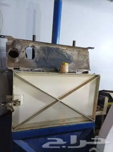 للبيع مكبسين ورق وبلاستيك مع مكينه خارجيه قويه 1