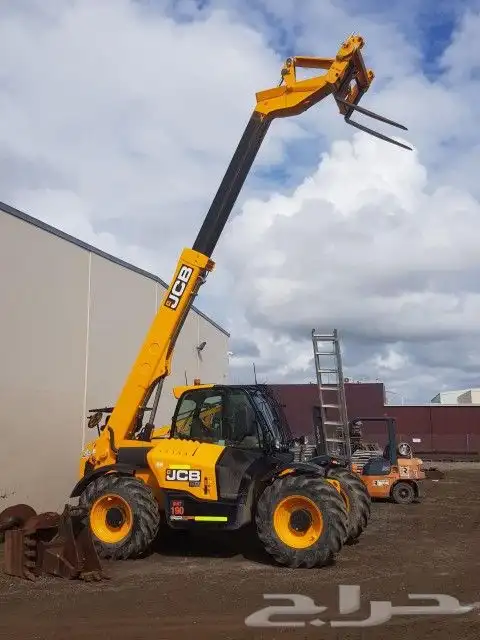 Forklift for rent رافعات شوكيه للإيجار 2