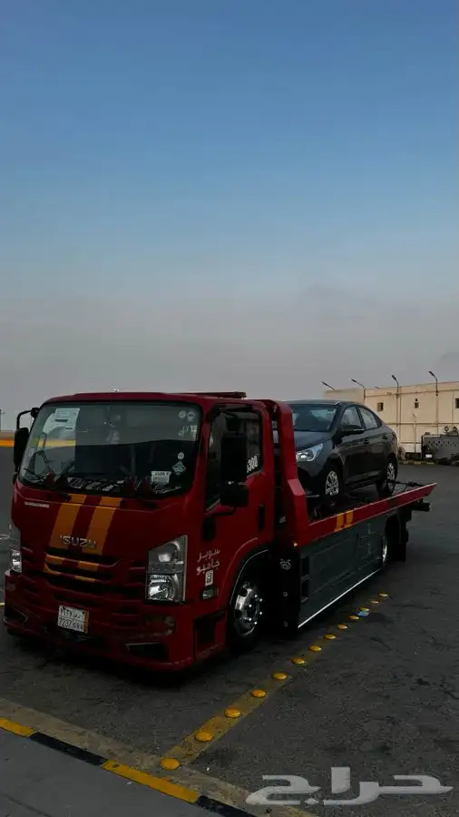 سطحه للشحن السيارات 1