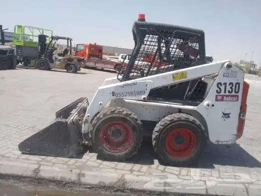 Forklift for rent رافعات شوكيه للإيجار 5