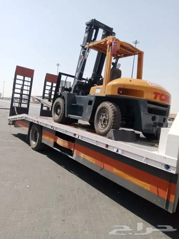 Forklift for rent رافعات شوكيه للإيجار 4