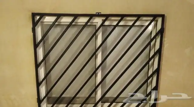 باب حديد شباك مزله ساوتر المنيوم 2