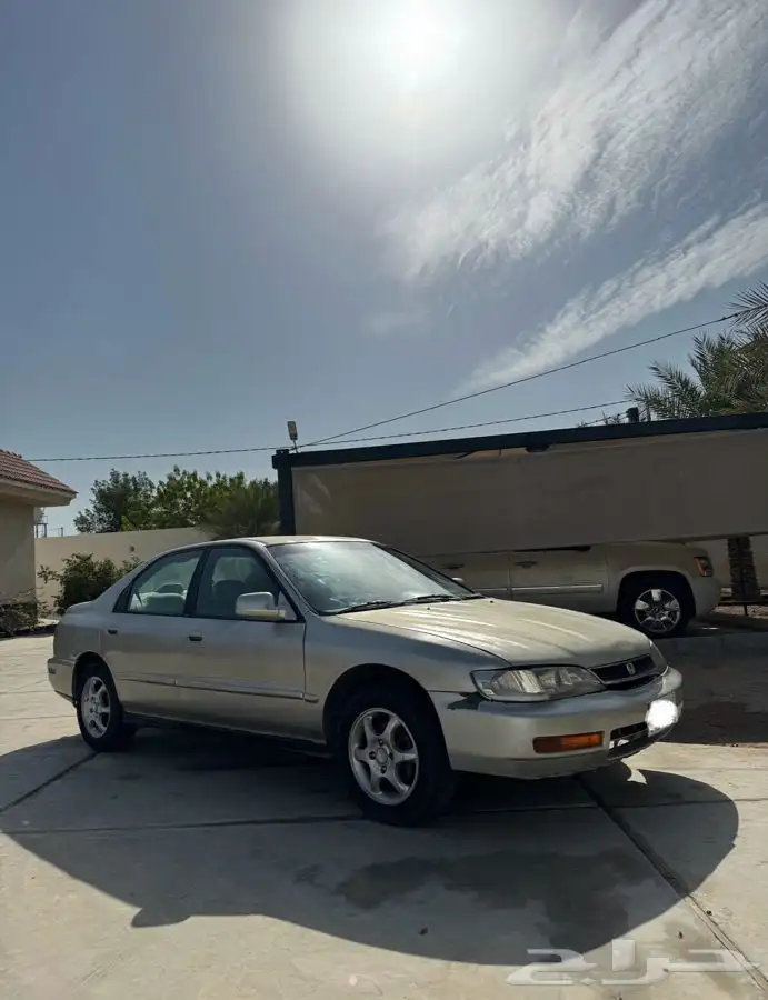 هوندا اكورد 1996 قير عادي - مكيف قزاز كهرب 0