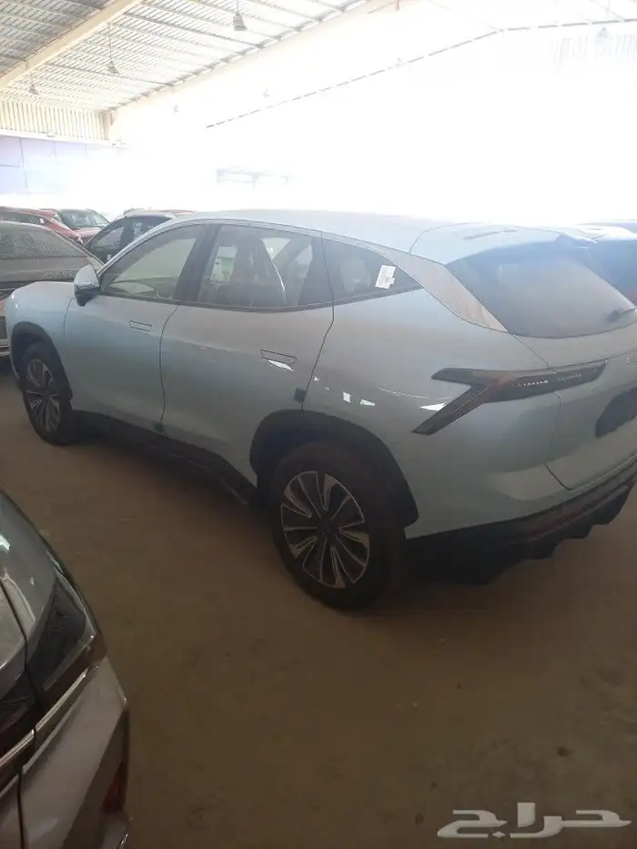 جيتور داشينج ميد موديل 2024 3