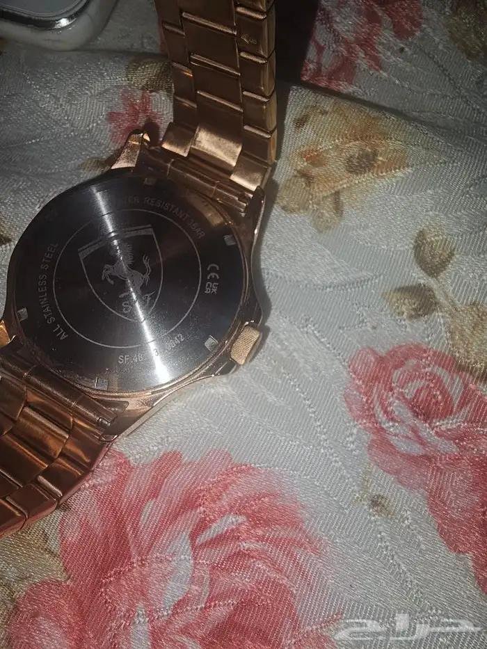 ساعة فيراري 11