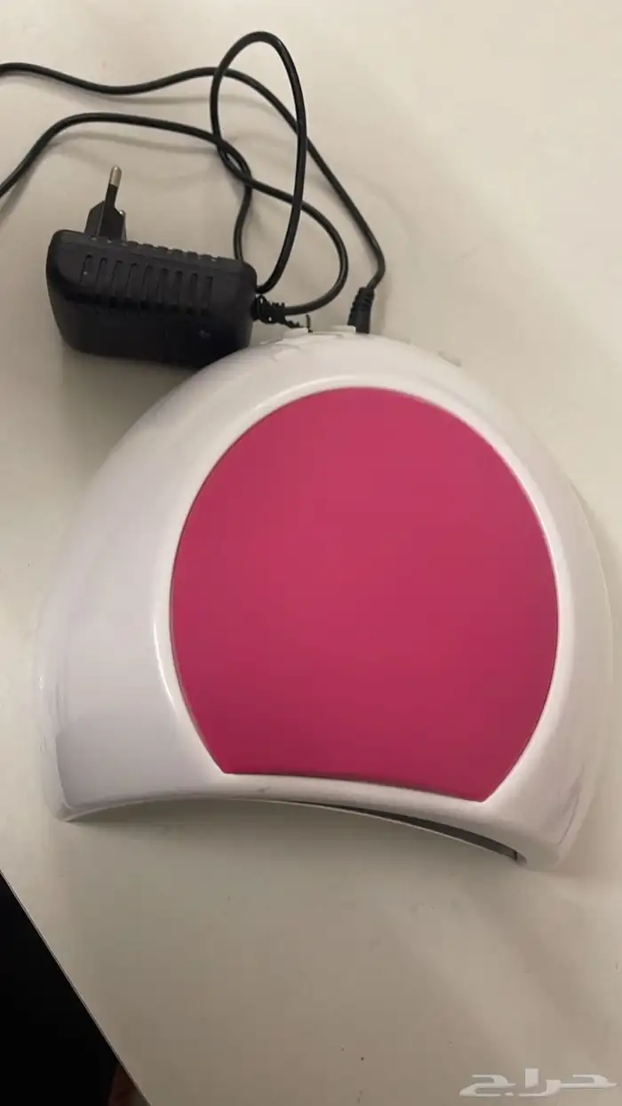 ادوات اظافر مبرد واشعه فوق البنفسجية و الاومبري واسيتون 0