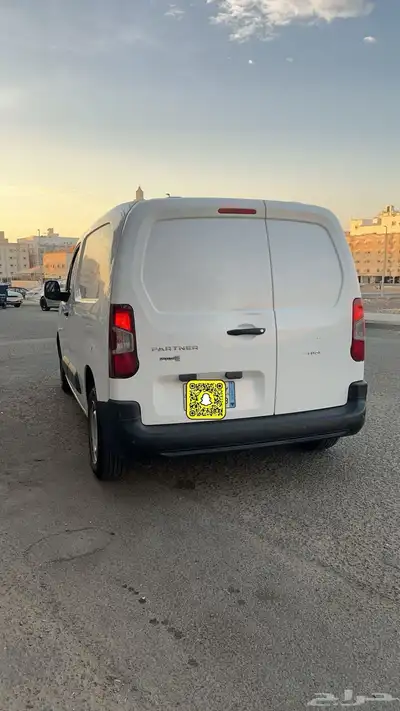 فان بيجو بارتنر 2022 7