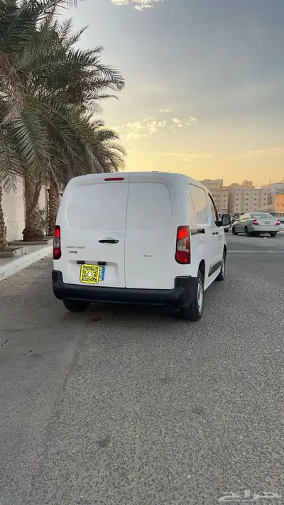 فان بيجو بارتنر 2022 4