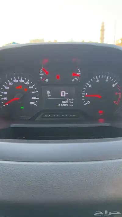 فان بيجو بارتنر 2022 14