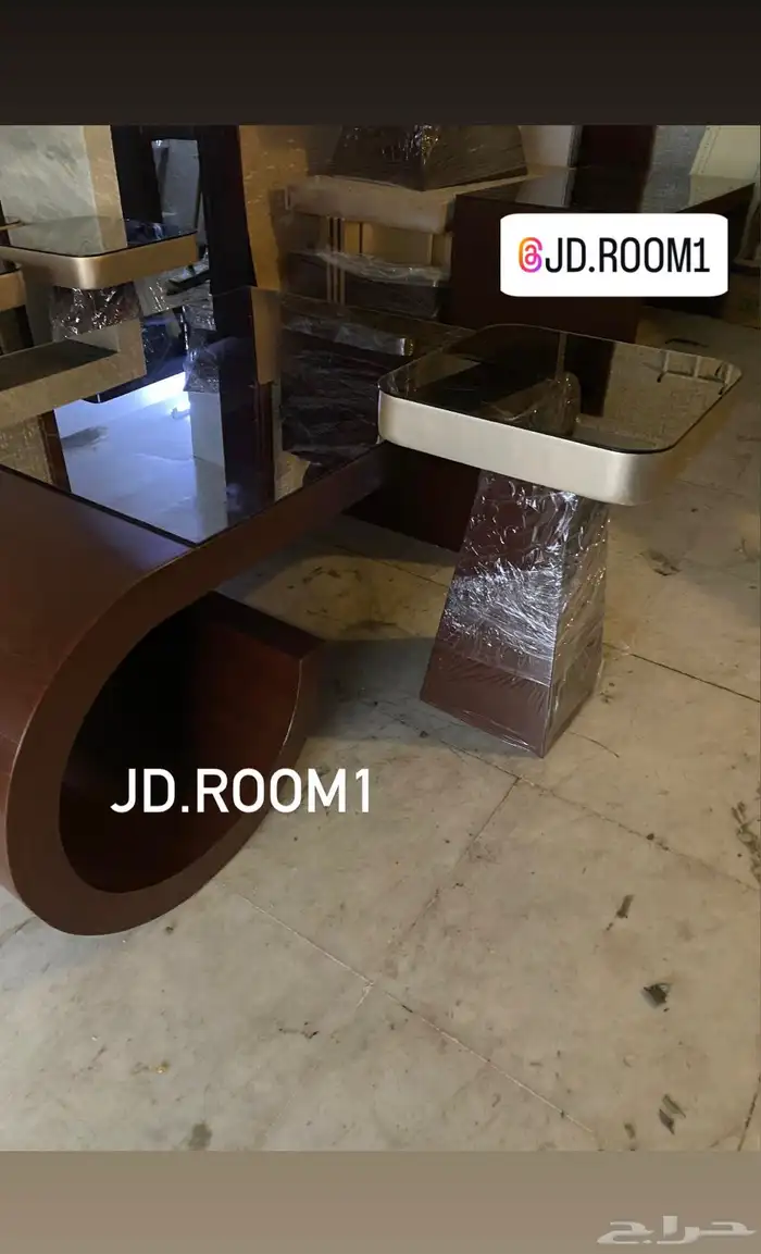 طاولات بديل الحجر 50