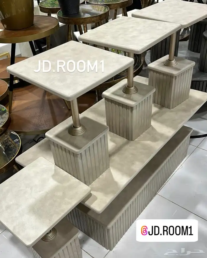طاولات بديل الحجر 71