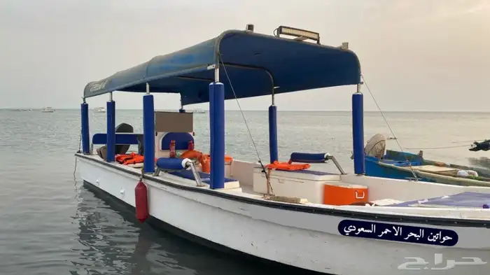 للبيع قارب اماراتي 4 استروك 100 ياماها 3