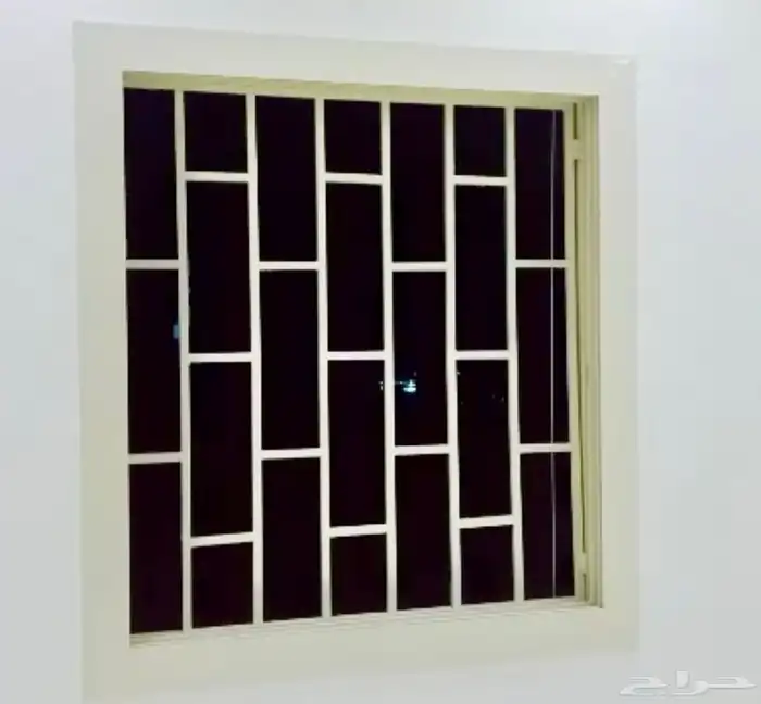 أعمال الحدادة الكريتال هناجر ومظلات وسواتر وتأسيس مصاعد 21