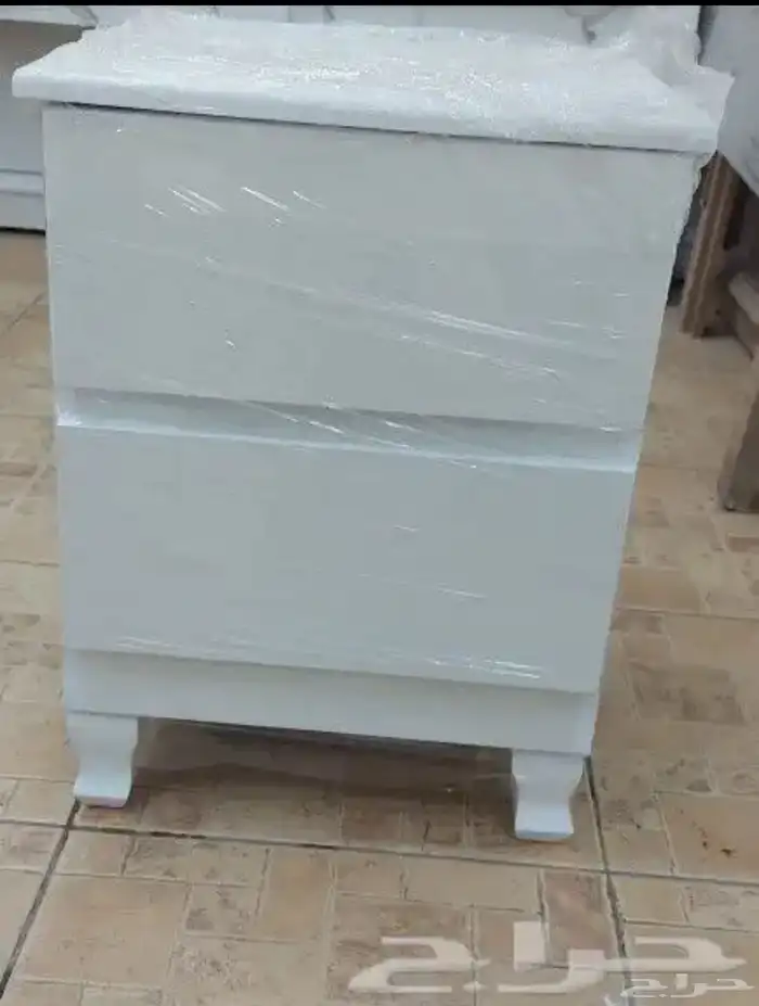 دولاب ملابس خشبي بابين جديد 4