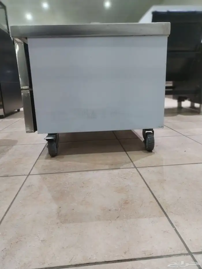 ثلاجات خدمة الشيف مع درج مبرد 16