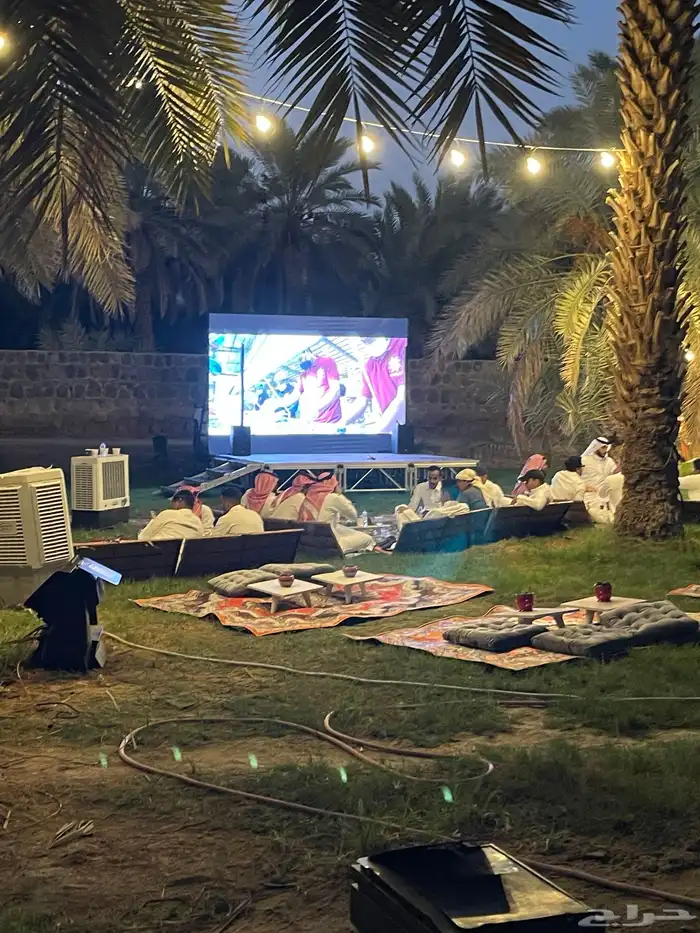 ايجار شاشات اضائة 2