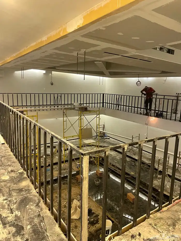 أعمال الحدادة الكريتال هناجر ومظلات وسواتر وتأسيس مصاعد 61