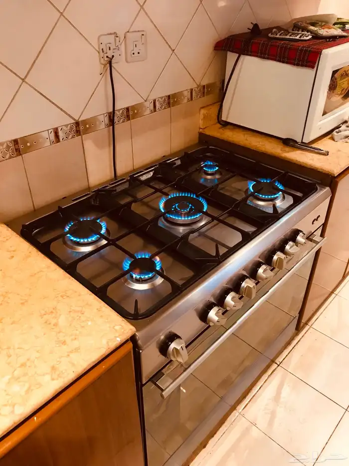 صيانه واصلاح وتنظيف وتلميع افران الغاز بالرياض 1