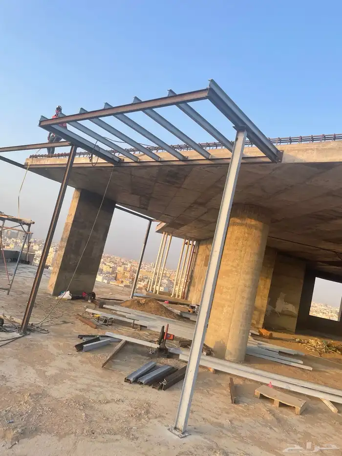 أعمال الحدادة الكريتال هناجر ومظلات وسواتر وتأسيس مصاعد 64