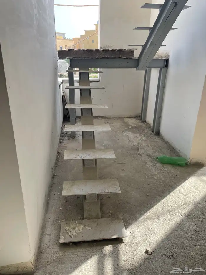 أعمال الحدادة الكريتال هناجر ومظلات وسواتر وتأسيس مصاعد 7