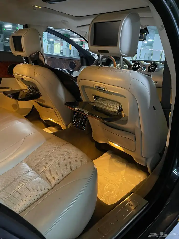 جاكور XJ 18