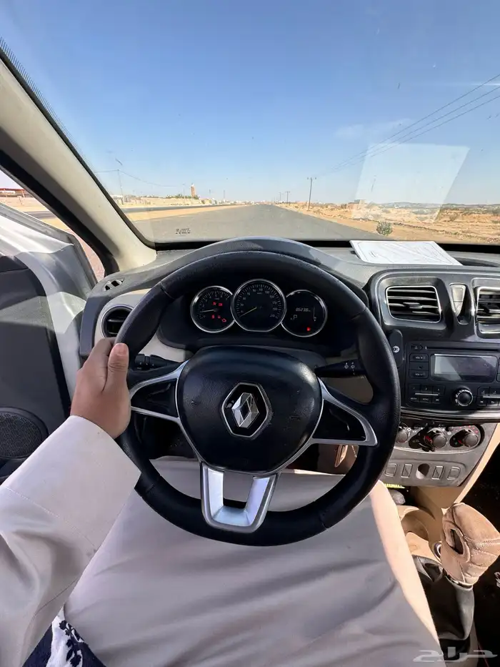 للبيع رينو سنبل 5