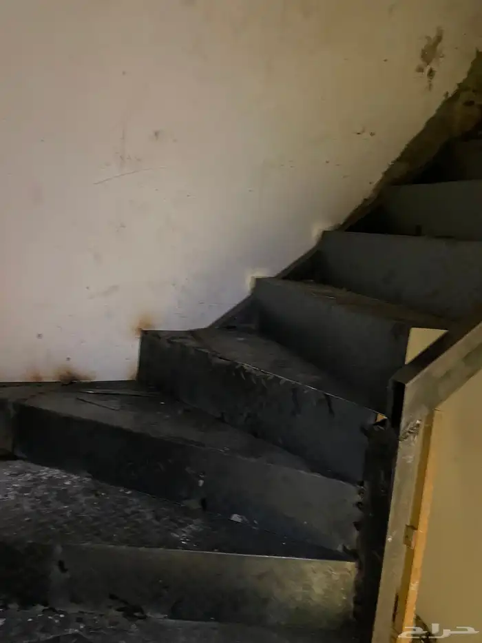 أعمال الحدادة الكريتال هناجر ومظلات وسواتر وتأسيس مصاعد 30