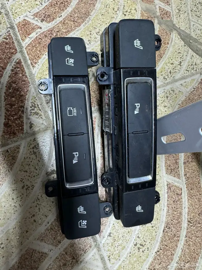 قطع جينسس G80 موديل 2015-2019 29