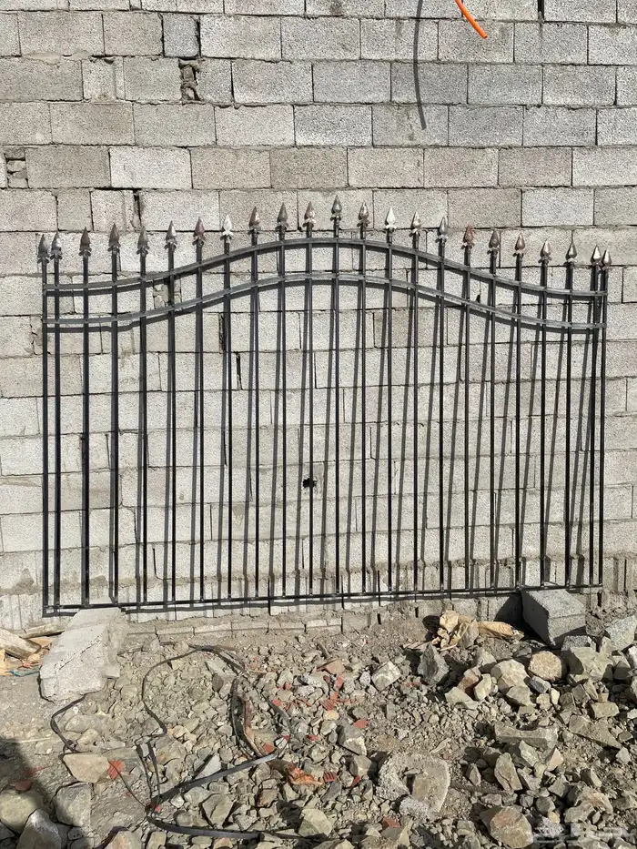 أعمال الحدادة الكريتال هناجر ومظلات وسواتر وتأسيس مصاعد 25