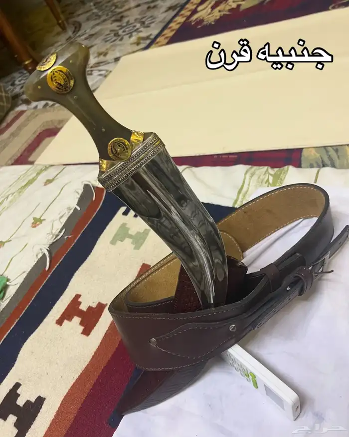 للبيع جنبيه قرن مصوعي 2