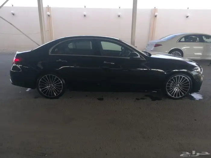 مرسيدس C200 2024 جديد 4