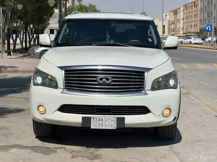 جيب انفنتي QX56 2011 0