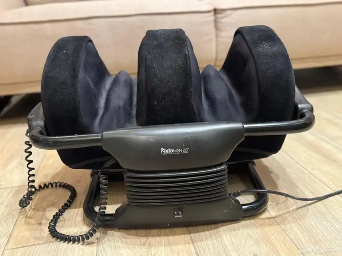 Ottoman 2.0 Massager (تم البيع) مسند ومدلك مساج القدمين 4