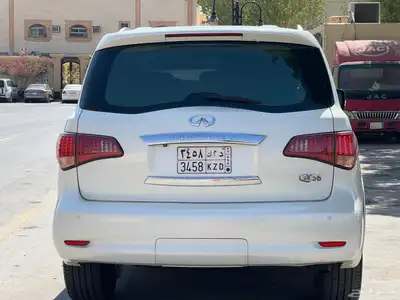 جيب انفنتي QX56 2011 3