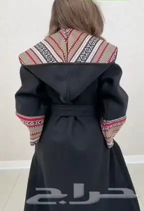 عبايه بشت سدو تراثي مصنوع من أجود أنواع الأقمشة 6