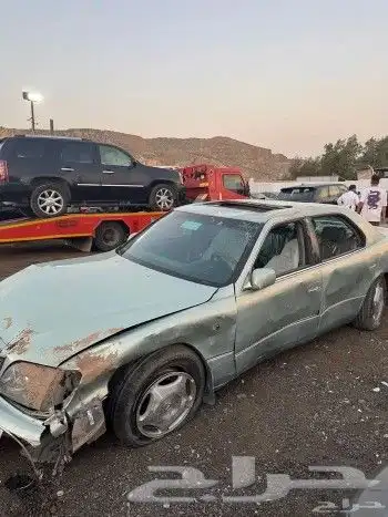 لكزس 400 موديل 99 تشليح قطع 5