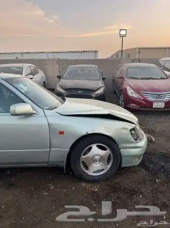 لكزس 400 موديل 99 تشليح قطع 2