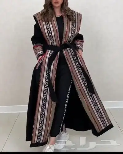 عبايه بشت سدو تراثي مصنوع من أجود أنواع الأقمشة 9